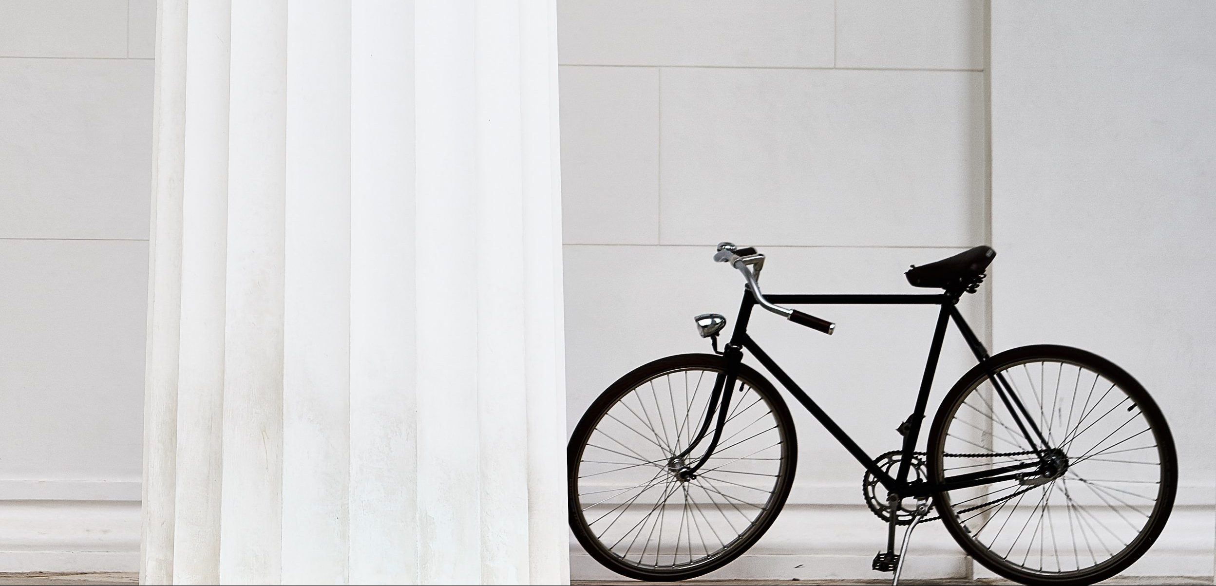 自転車通勤する男女にオススメの 靴 サイドゴアブーツ ならスーツにも合うし雨にも負けない おじさん少年の冒険